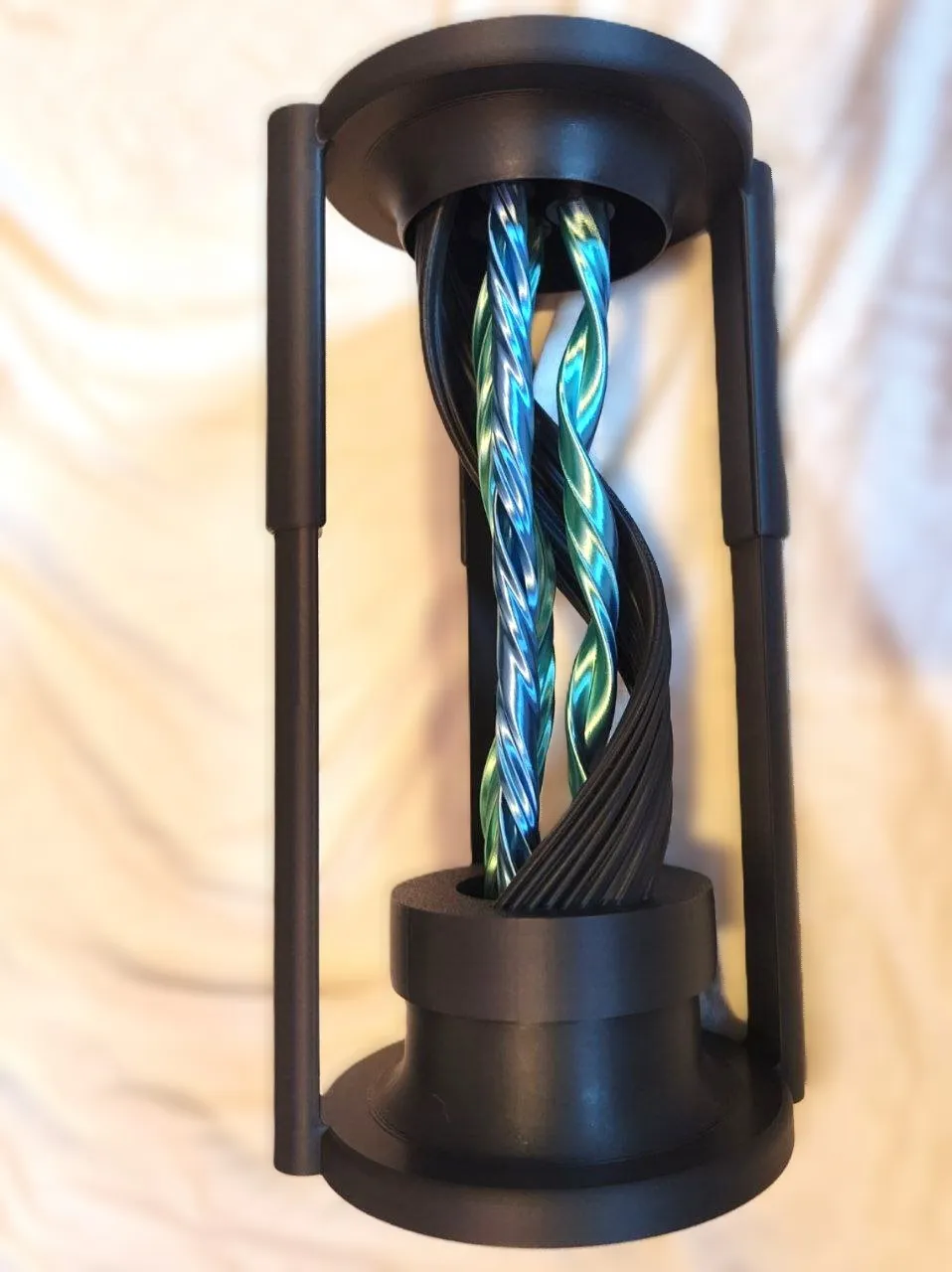 Quadruple Portal Illusion Desk Toy, photo 2 of 4 - Quadruple Portal Illusion Desk Toy Art