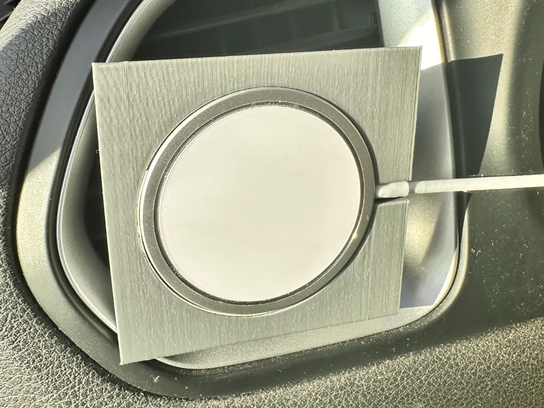 Car stand iPhone mag safe - Gadgets, in stock in India