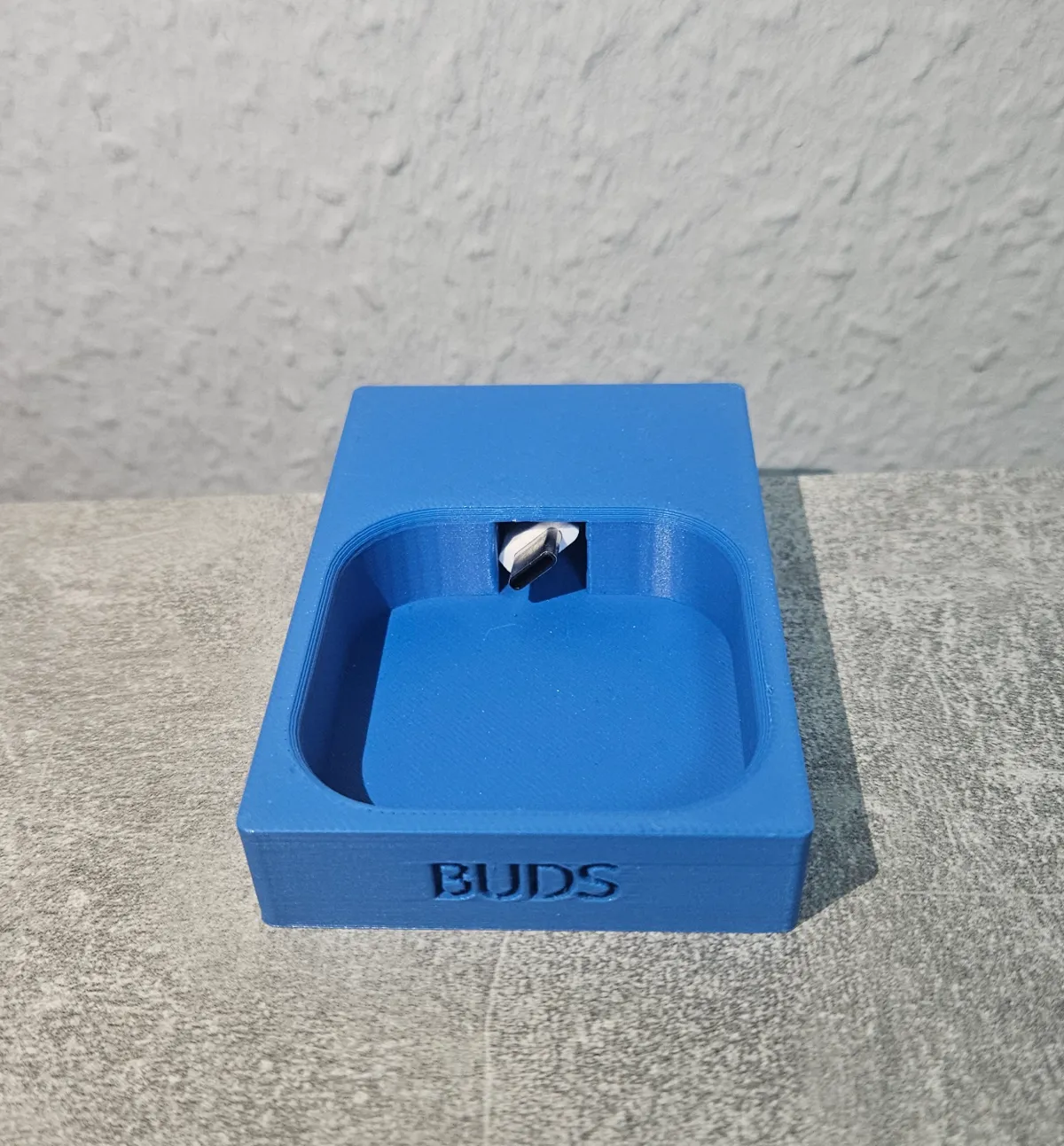 Samsung Galaxy Buds Charging Station Holder, photo 3 of 4 - Samsung Galaxy Buds Charging Station Holder Hobby & DIY