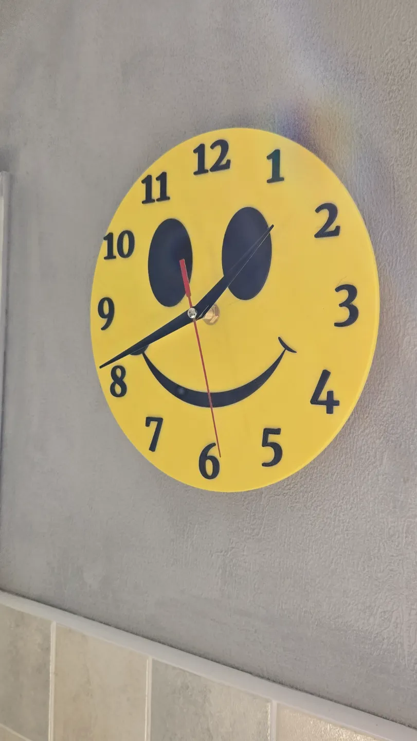Smiley Clock, photo 4 of 4 - Smiley Clock Household