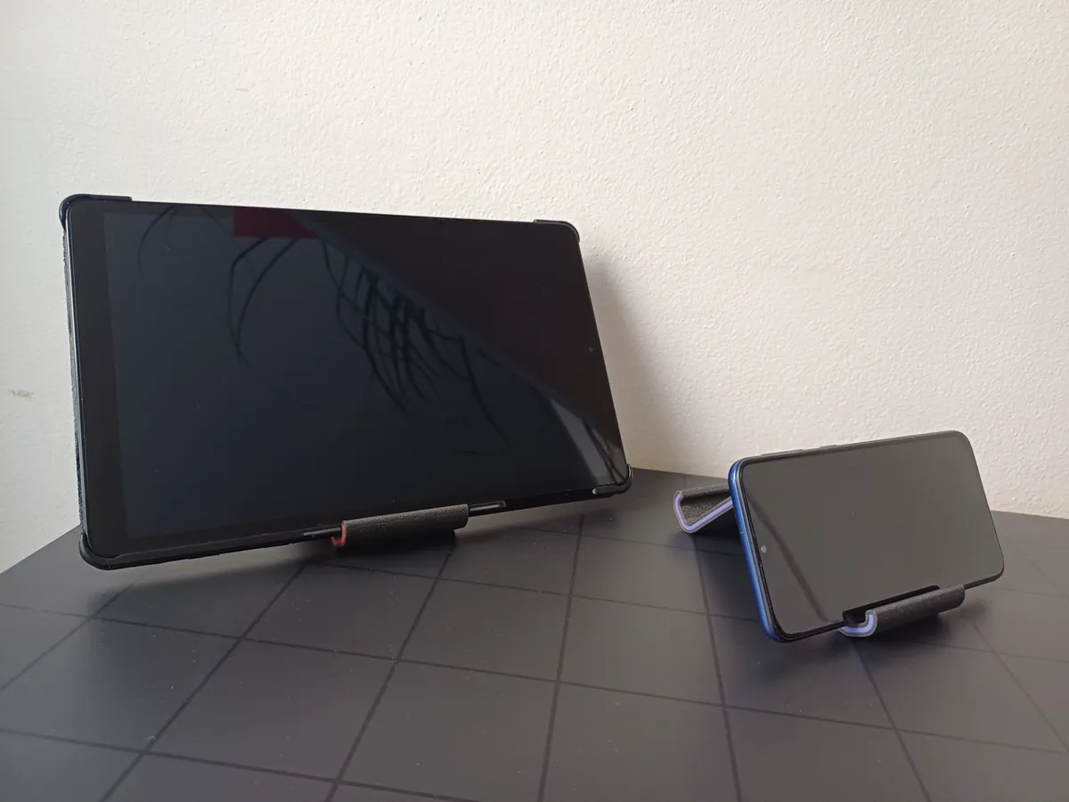 Simple Phone/Tablet Stand, photo 3 of 4 - Simple Phone/Tablet Stand Mobile & Device Accessories