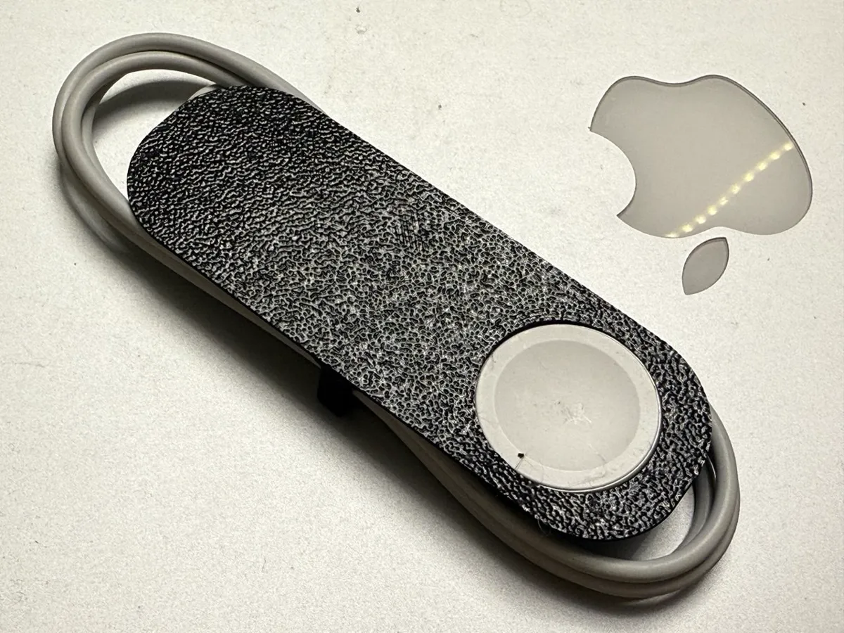 Apple Watch Magnetic Charger Case, photo 4 of 4 - Apple Watch Magnetic Charger Case Household