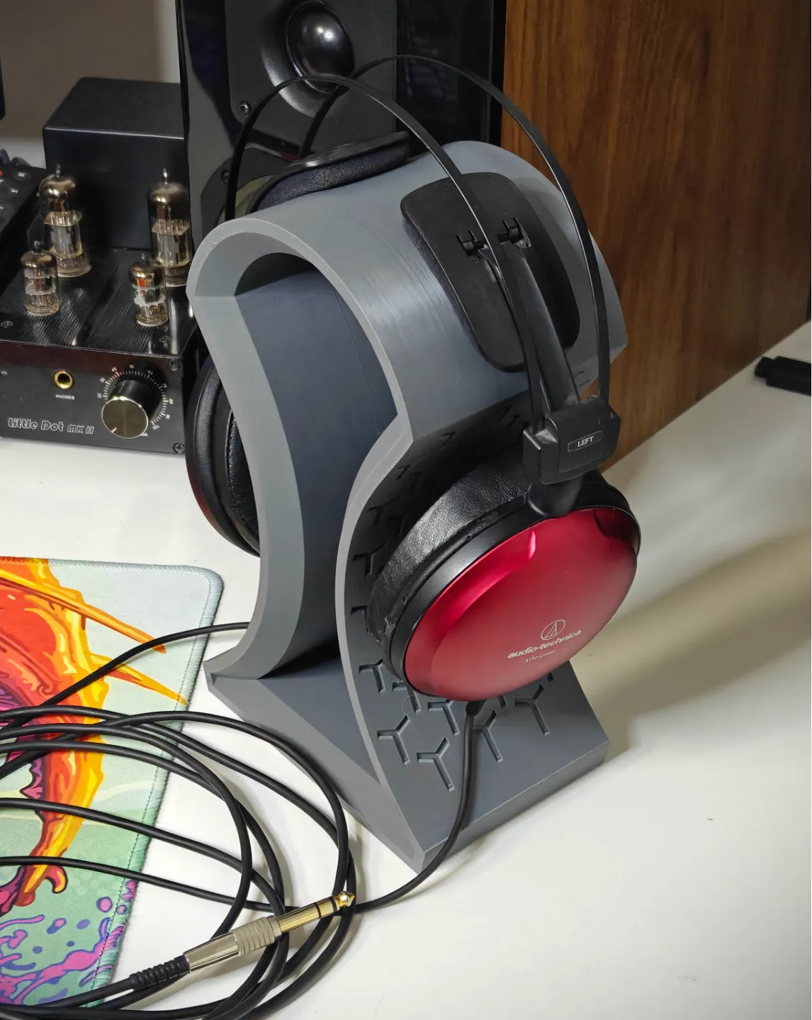 Headphone stand - Music, in stock in India
