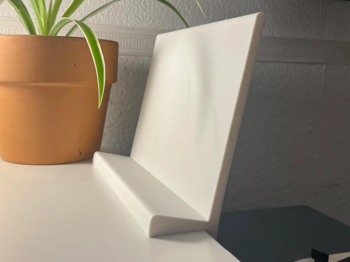 Festgeschraubter Ständer für Tablet / Laptop