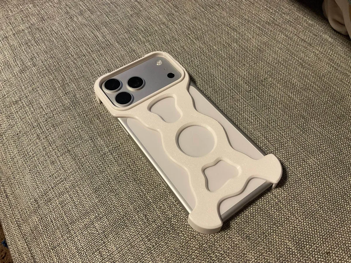 iPhone 17 Pro Max Skeleton Case