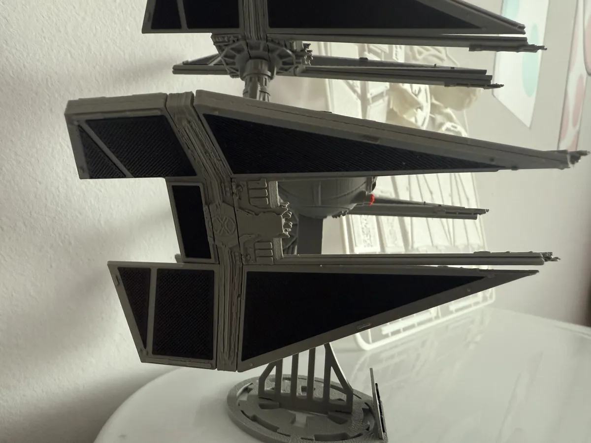 Highly Detailed TIE Defender, KitCard Model, photo 4 of 4 - Highly Detailed TIE Defender, KitCard Model Car & Vehicle