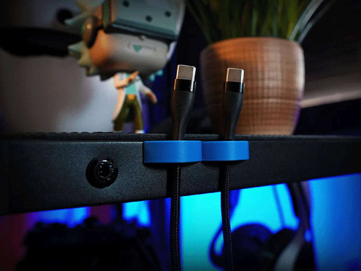 The 1G Cable Clip | Magnetic Cable Clip, photo 3 of 3 - The 1G Cable Clip | Magnetic Cable Clip Mobile & Device Accessories