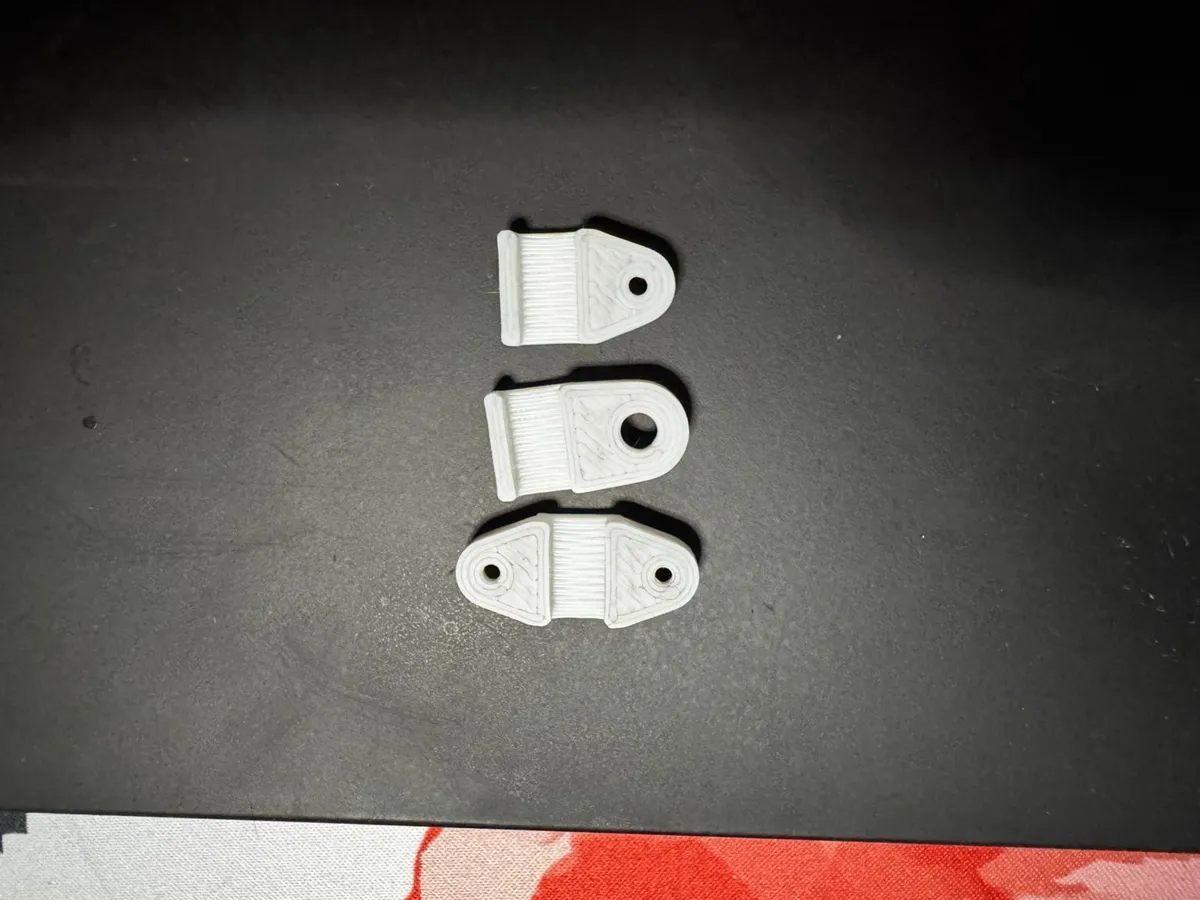 Flat Cable Wall Clips Double Nail 8 Sizes 5-20 mm, photo 2 of 4 - Flat Cable Wall Clips Double Nail 8 Sizes 5-20 mm Hobby & DIY