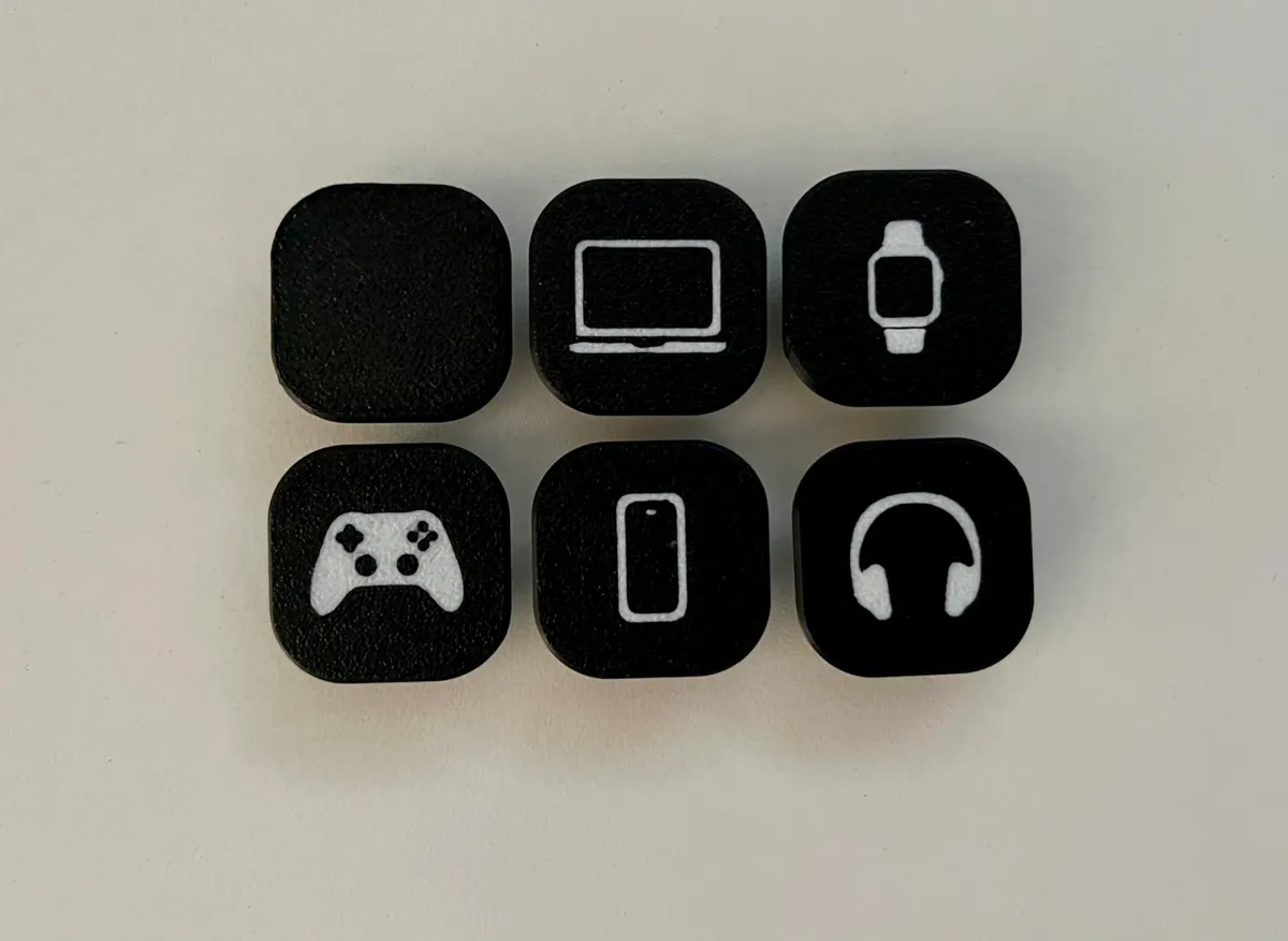 Magnetic cable clips with devices icons, photo 4 of 4 - Magnetic cable clips with devices icons Mobile & Device Accessories