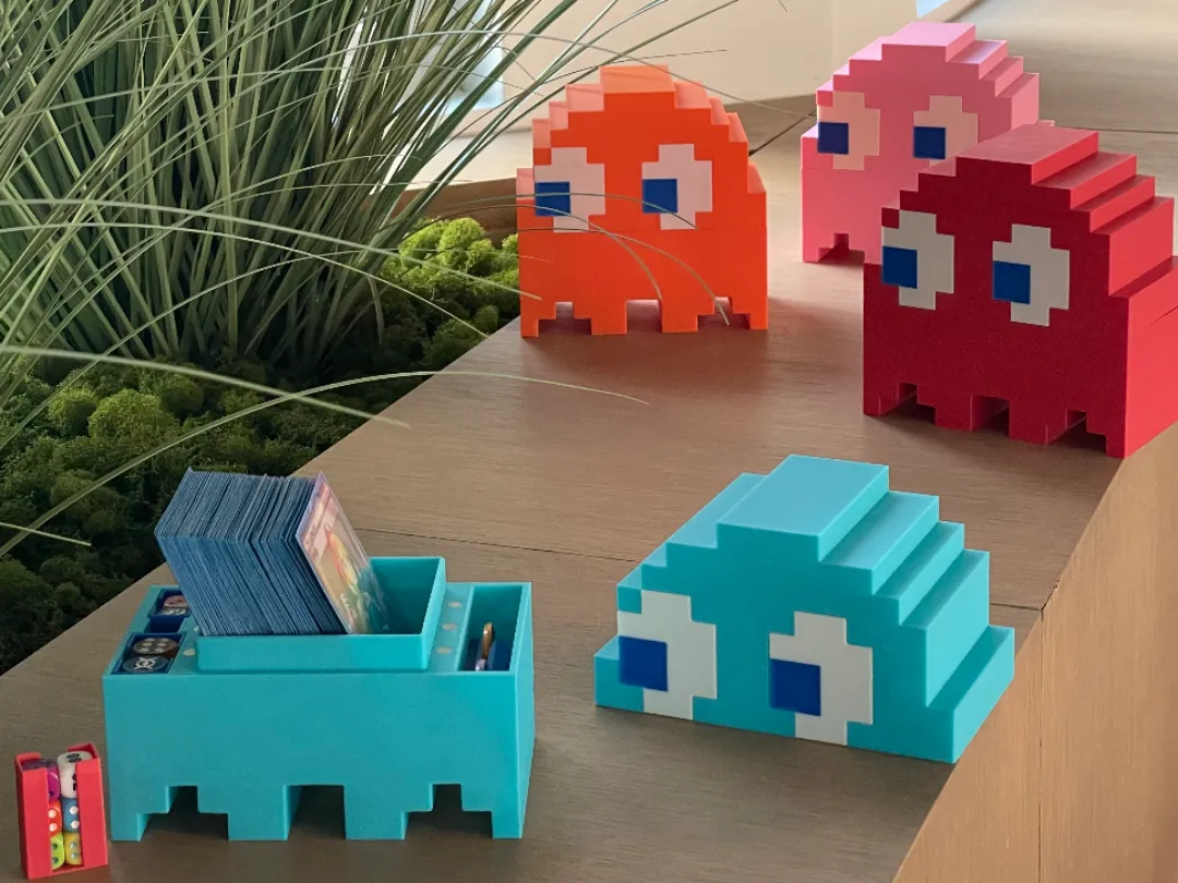 Pac-Man Deck Box