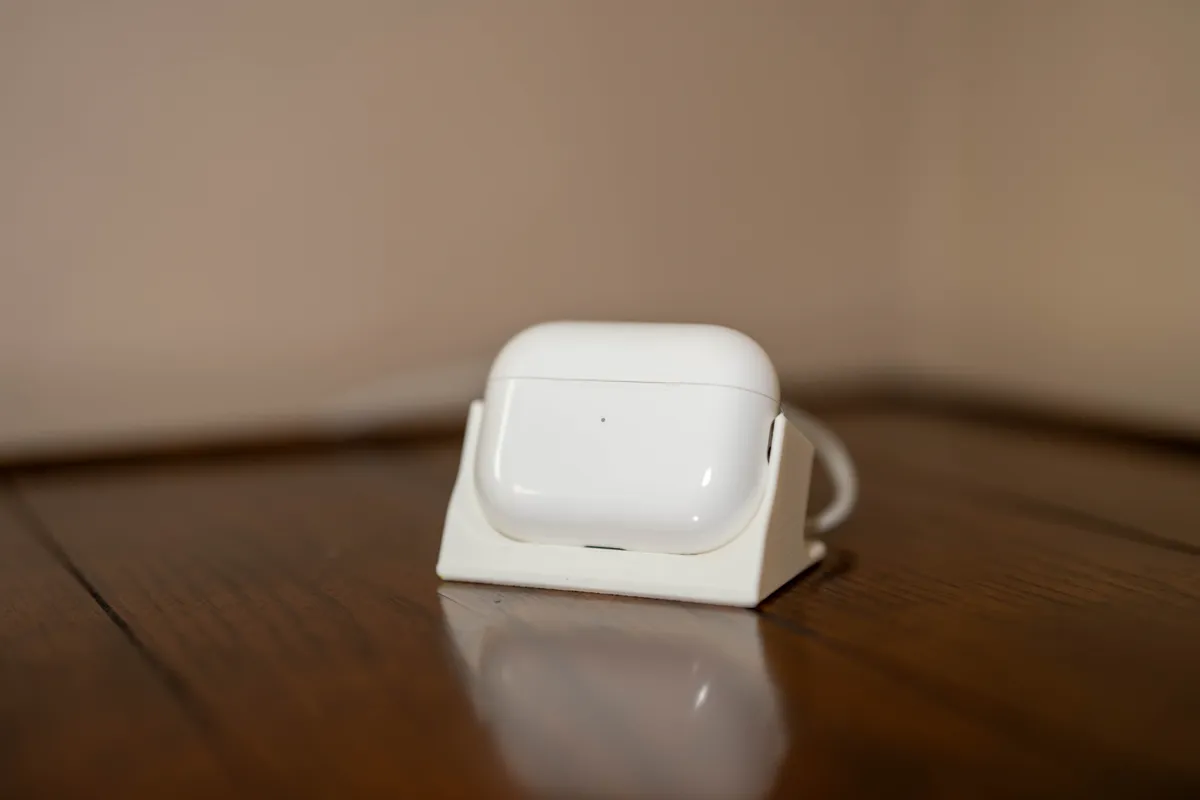 Airpods Stand that uses Apple Watch Charger, photo 4 of 4 - Airpods Stand that uses Apple Watch Charger Mobile & Device Accessories