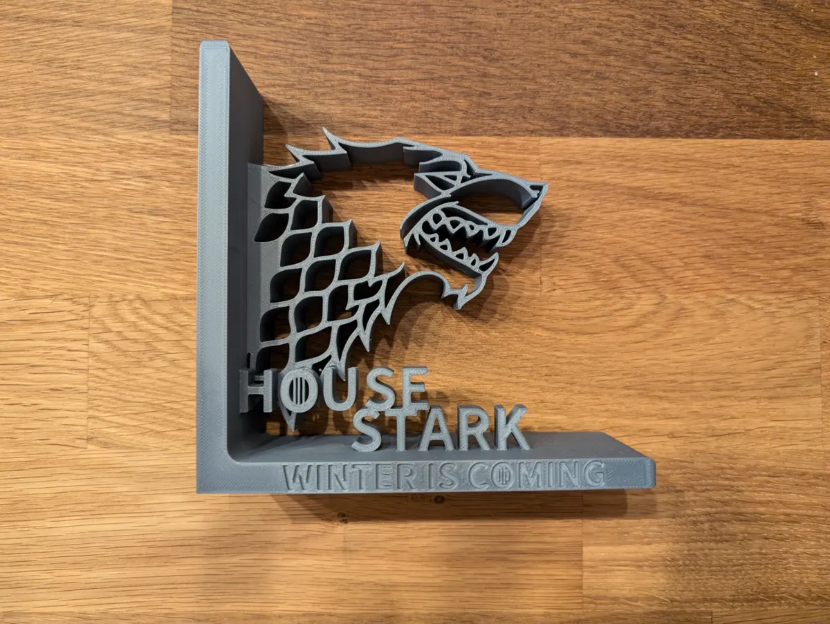 Game of Thrones Bookend - House Stark, photo 4 of 4 - Game of Thrones Bookend - House Stark Desk & Office