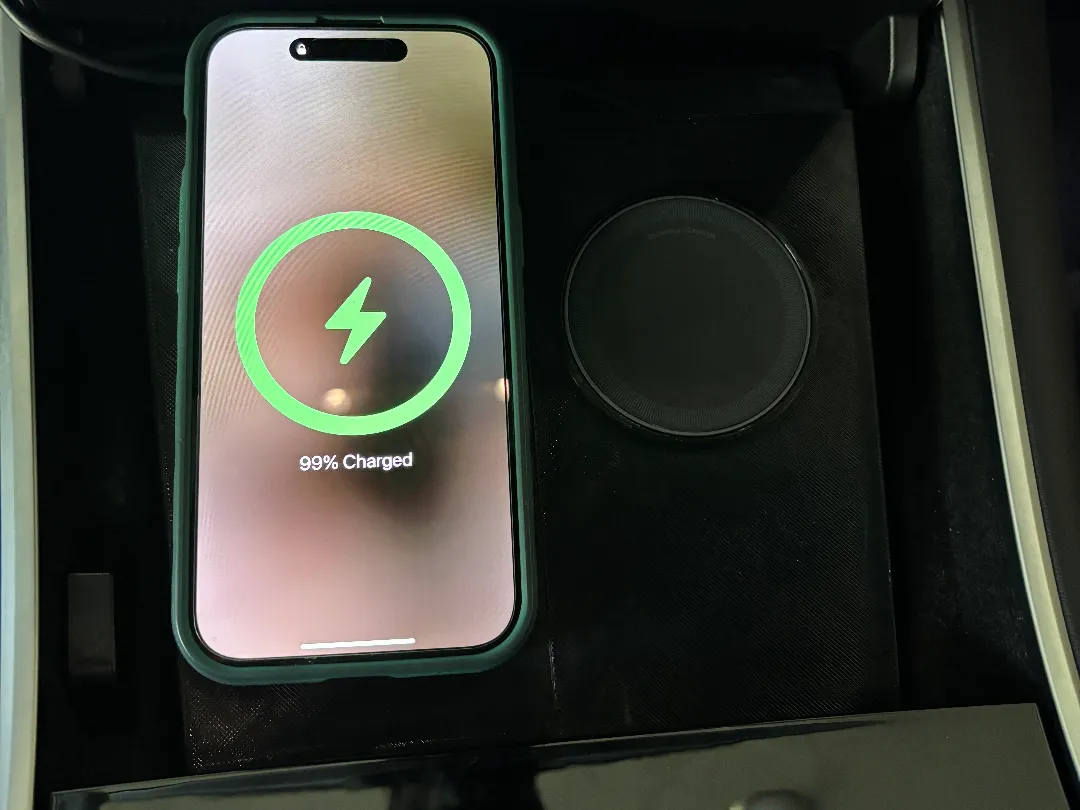 Tesla Model Y Magsafe Charging Pad (2020-2021)