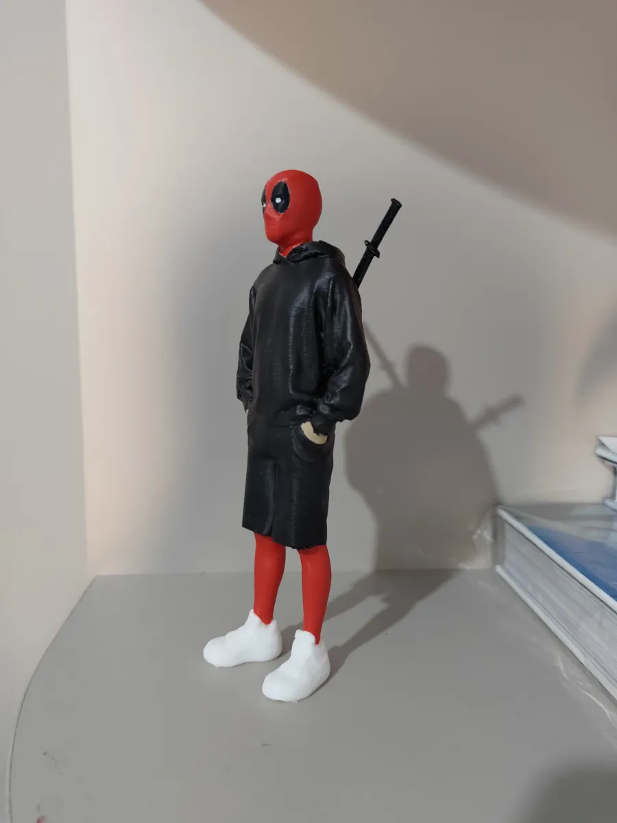 Urban Deadpool, photo 3 of 4 - Urban Deadpool Figurines & Collectibles