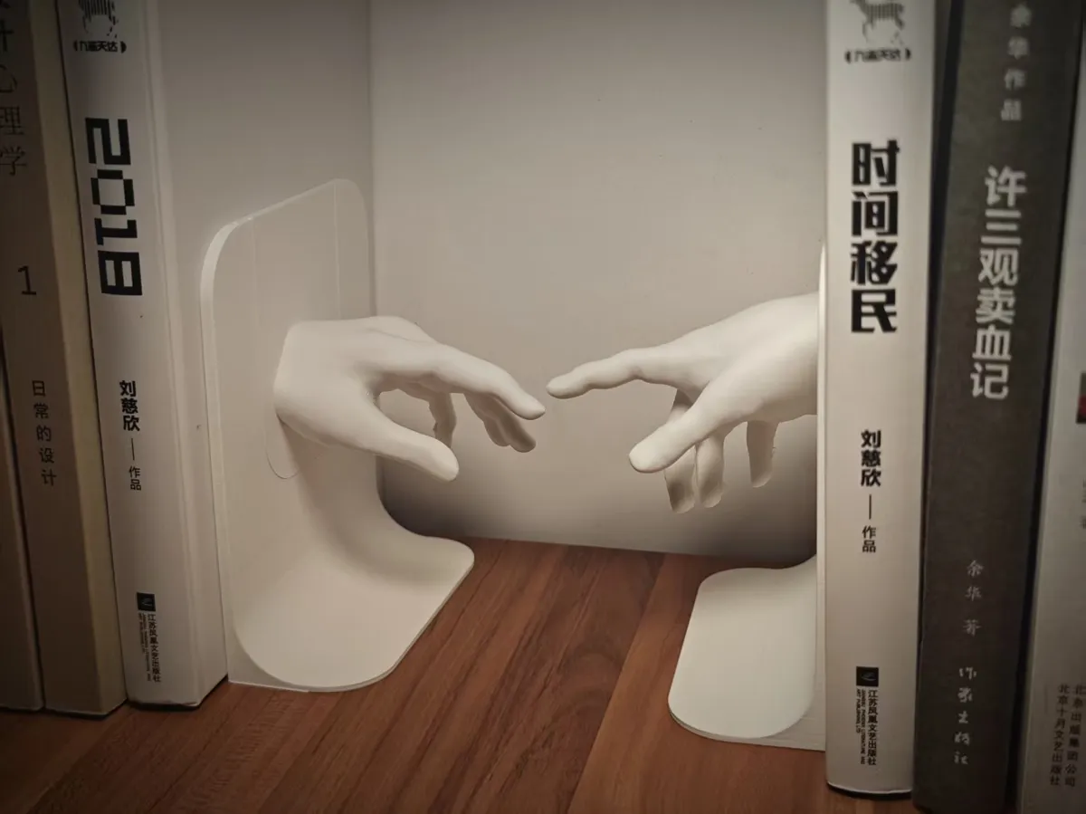 Creazione di Adamo-Hand Bookend 创造亚当-亚当和上帝之手-书立, photo 3 of 4 - Creazione di Adamo-Hand Bookend 创造亚当-亚当和上帝之手-书立 Desk & Office