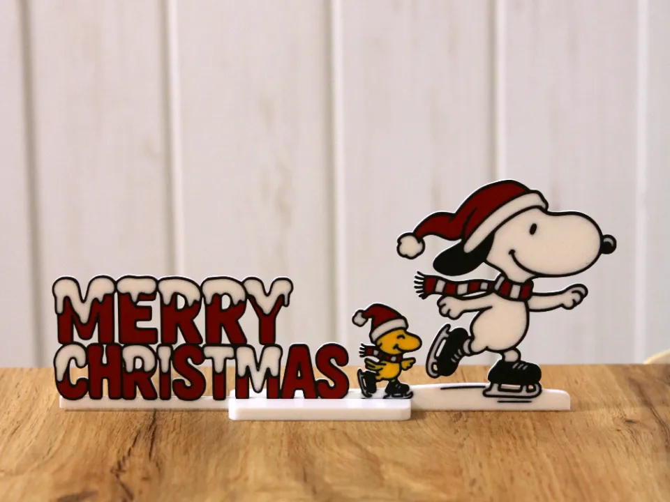Snoopy Christmas Shelf Decor