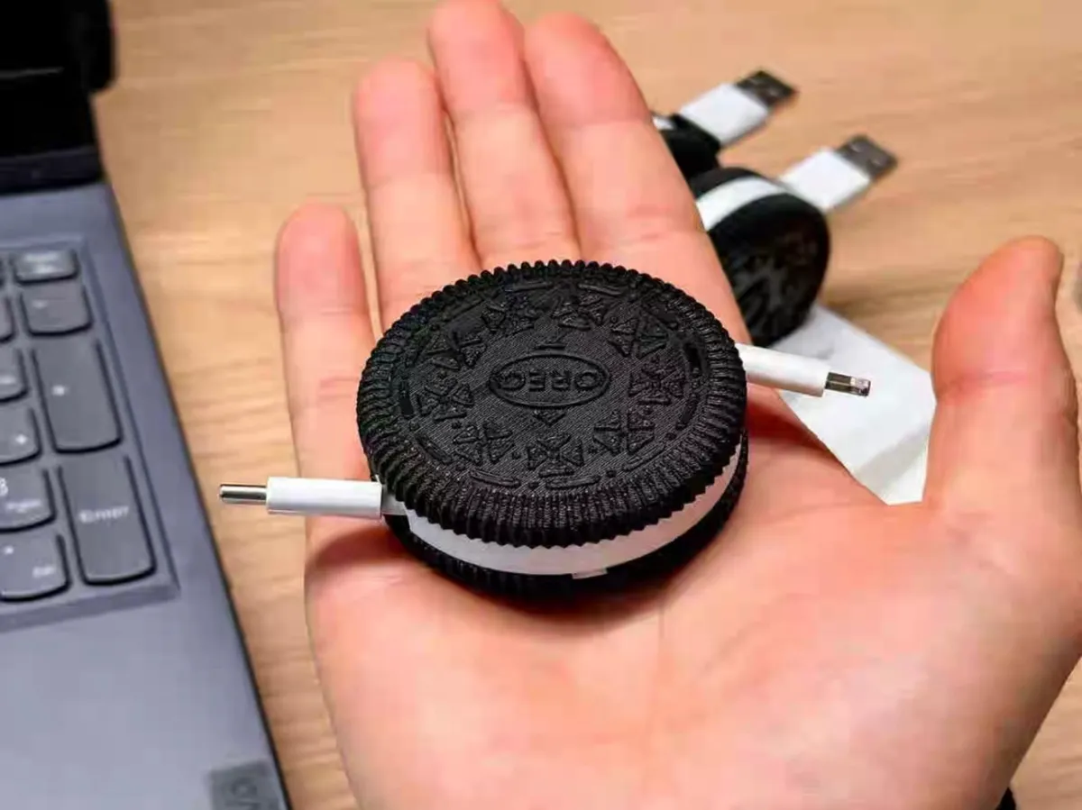 Oreo charging cable organizer
