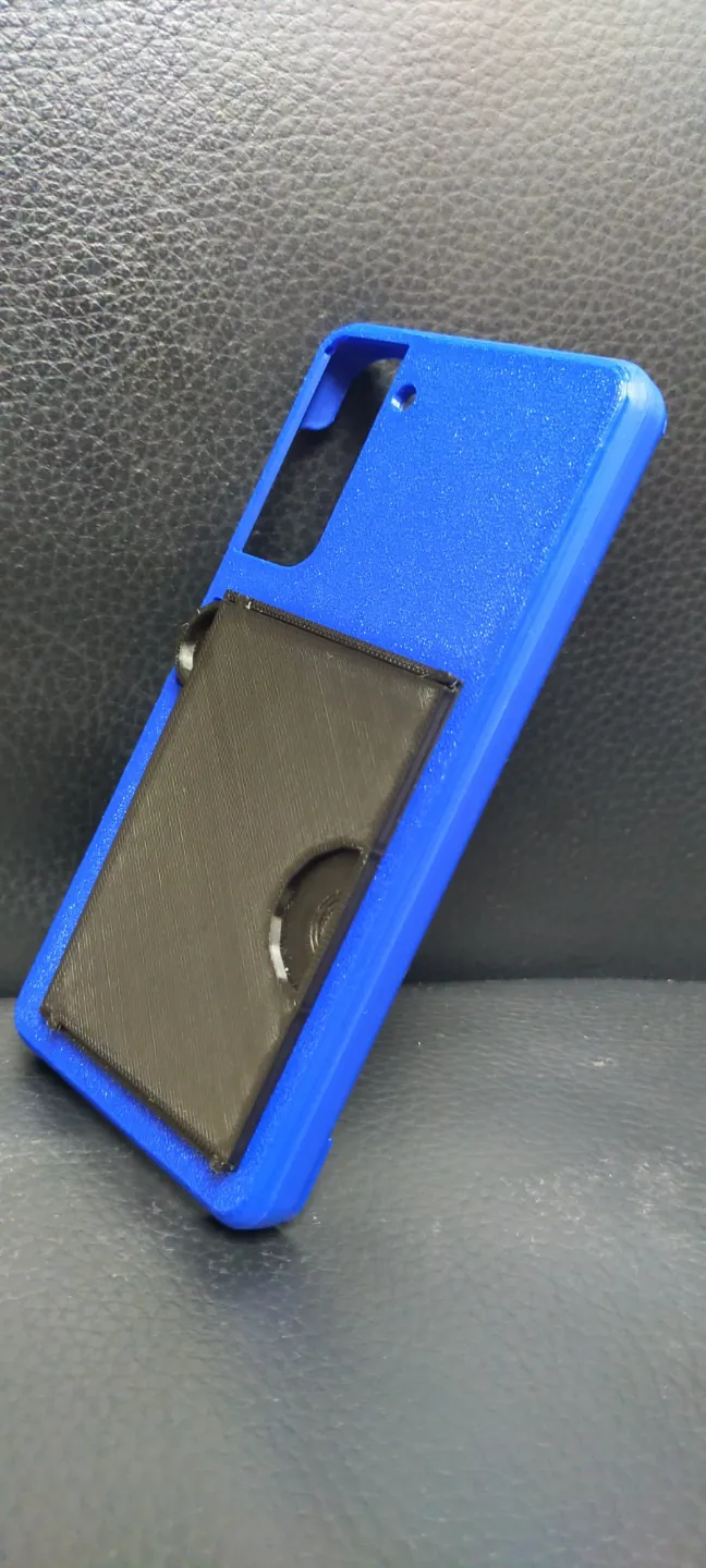 Galaxy S21 FE Case with Card Holder, photo 2 of 3 - Galaxy S21 FE Case with Card Holder Tools