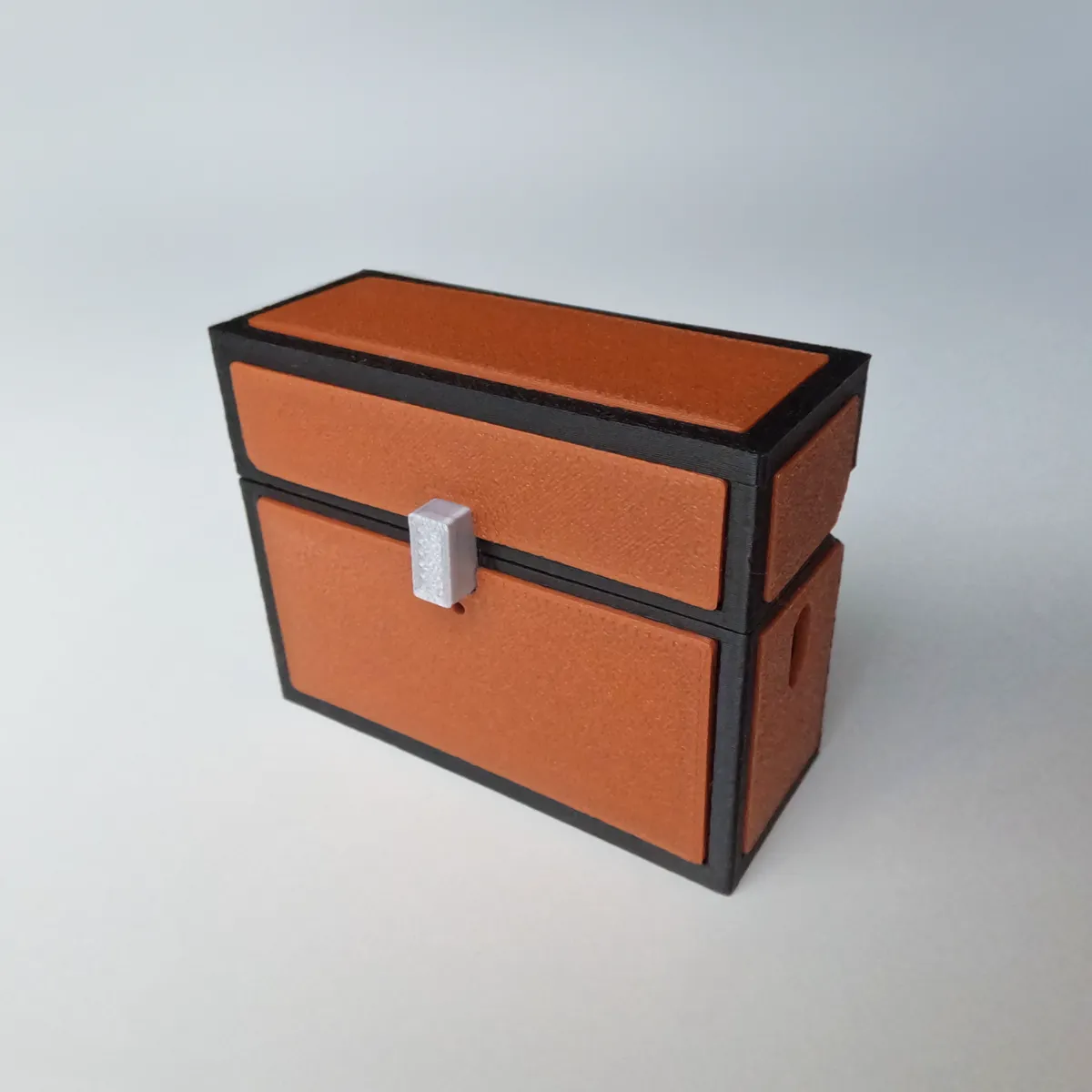 Minecraft Double Chest AirPods Pro Case 1- 2, photo 3 of 4 - Minecraft Double Chest AirPods Pro Case 1- 2 Mobile & Device Accessories
