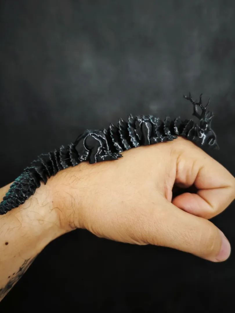 articulated forest dragon, photo 3 of 4 - articulated forest dragon Fidget & Sensory Toys