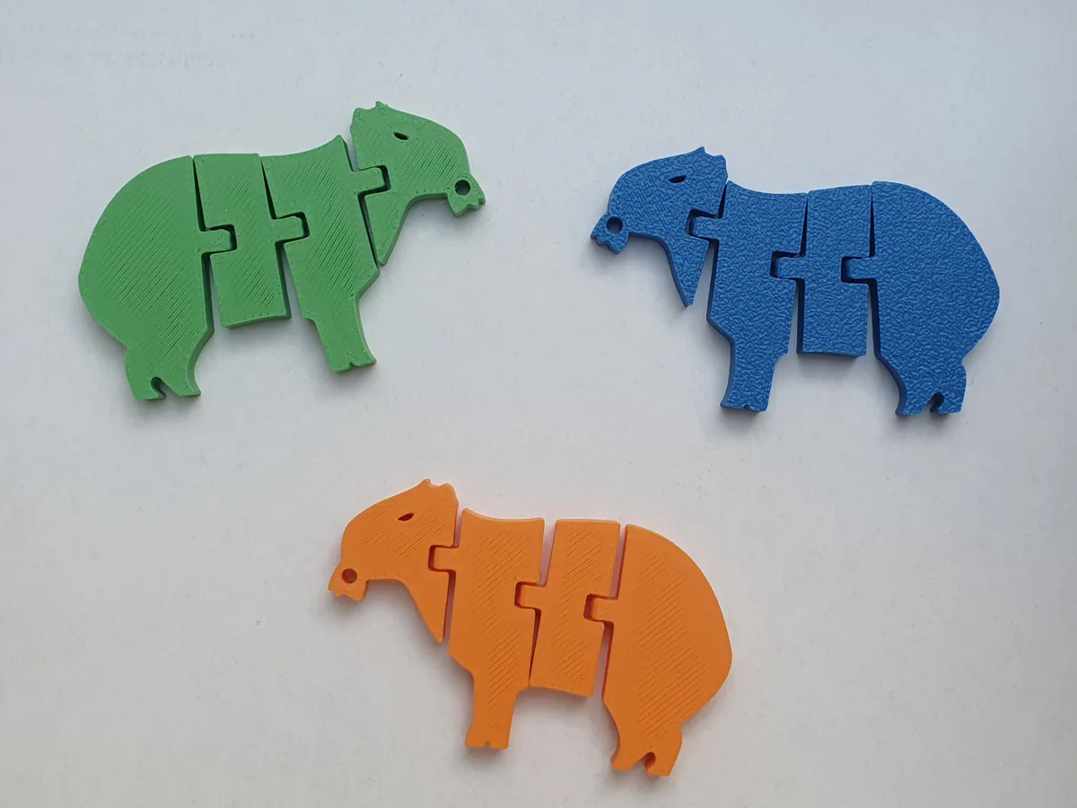 flexible articulated capybara keychain, photo 2 of 3 - flexible articulated capybara keychain Toys & Games