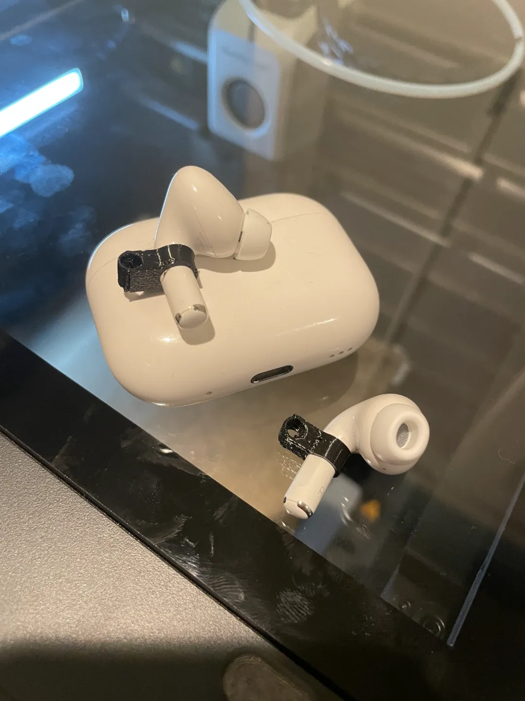 AirPods Pro Sports Clip Anti Lost Band, photo 4 of 4 - AirPods Pro Sports Clip Anti Lost Band Hobby & DIY