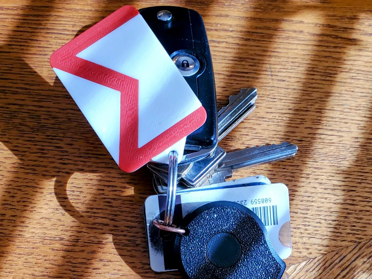 Keychain - Contact Tag, photo 2 of 4 - Keychain - Contact Tag Tools