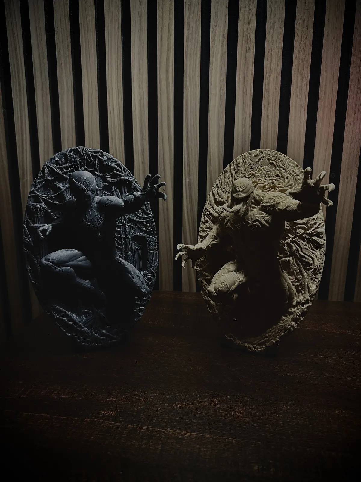 Spiderman Relief Scultpure art display with stand!, photo 3 of 4 - Spiderman Relief Scultpure art display with stand! Home Decor Items