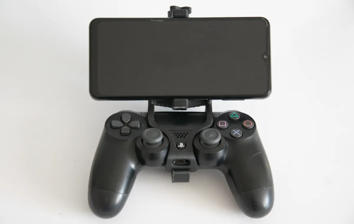 Smartphone Mount for PS4 DualShock 4 Controller