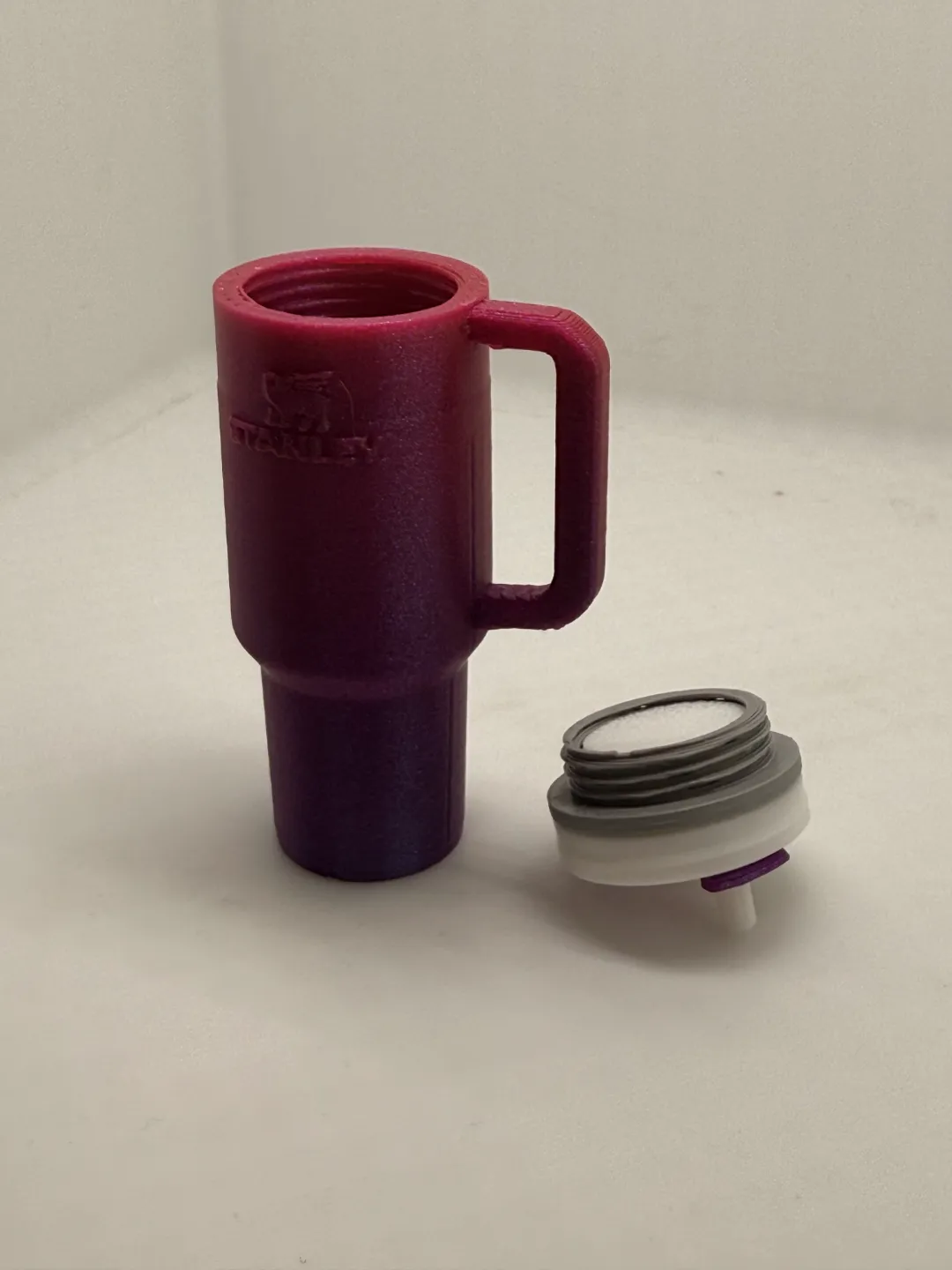 Stanley Tumbler Keychain with Stand, photo 3 of 4 - Stanley Tumbler Keychain with Stand Generative Art