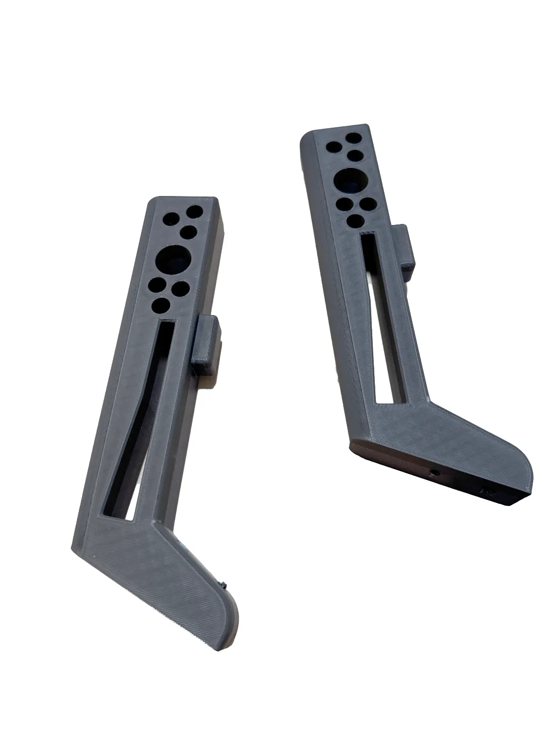 alesis/m-audio 49 midi keyboard wall mount stand, photo 2 of 2 - alesis/m-audio 49 midi keyboard wall mount stand Hobby & DIY