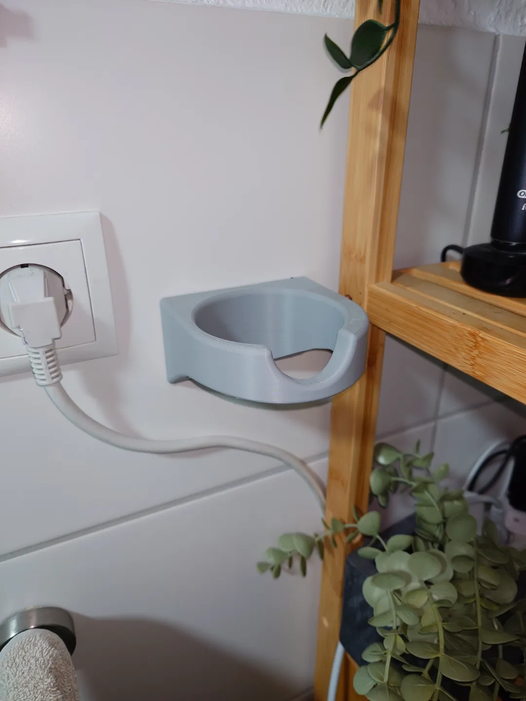 Xiaomi Ionic H500 Hair Dryer Holder, photo 3 of 3 - Xiaomi Ionic H500 Hair Dryer Holder Hobby & DIY