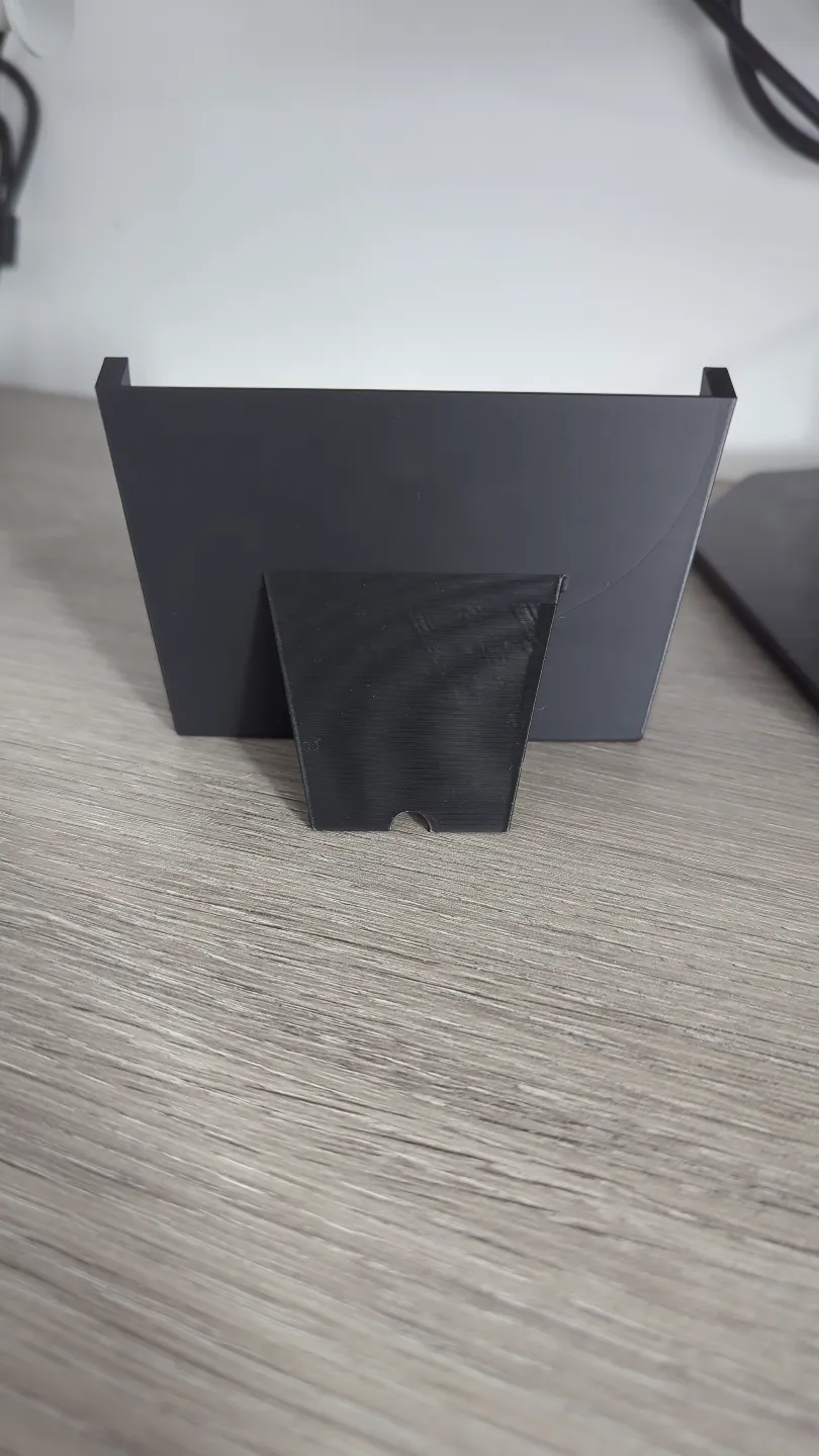 Wireless Charger Phone Stand, photo 4 of 4 - Wireless Charger Phone Stand Mobile & Device Accessories
