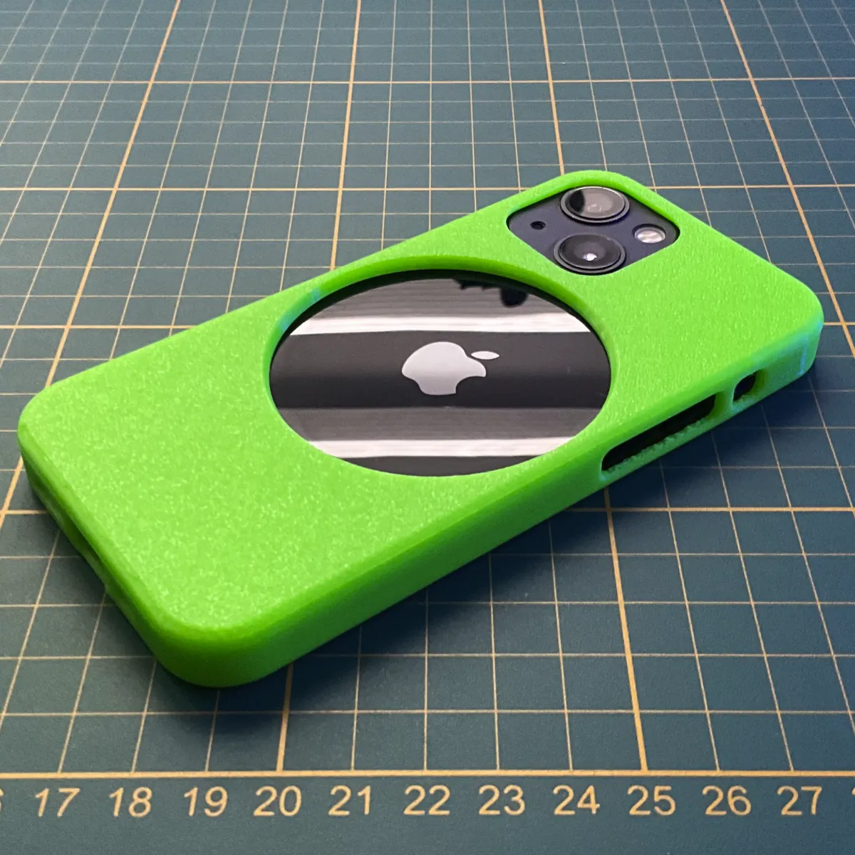 iPhone 13 Mini MagSafe Case, photo 2 of 3 - iPhone 13 Mini MagSafe Case Mobile & Device Accessories