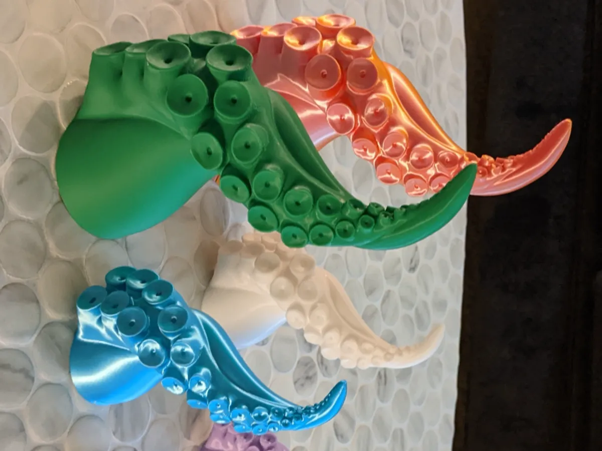 Tentacle Wall Hanger