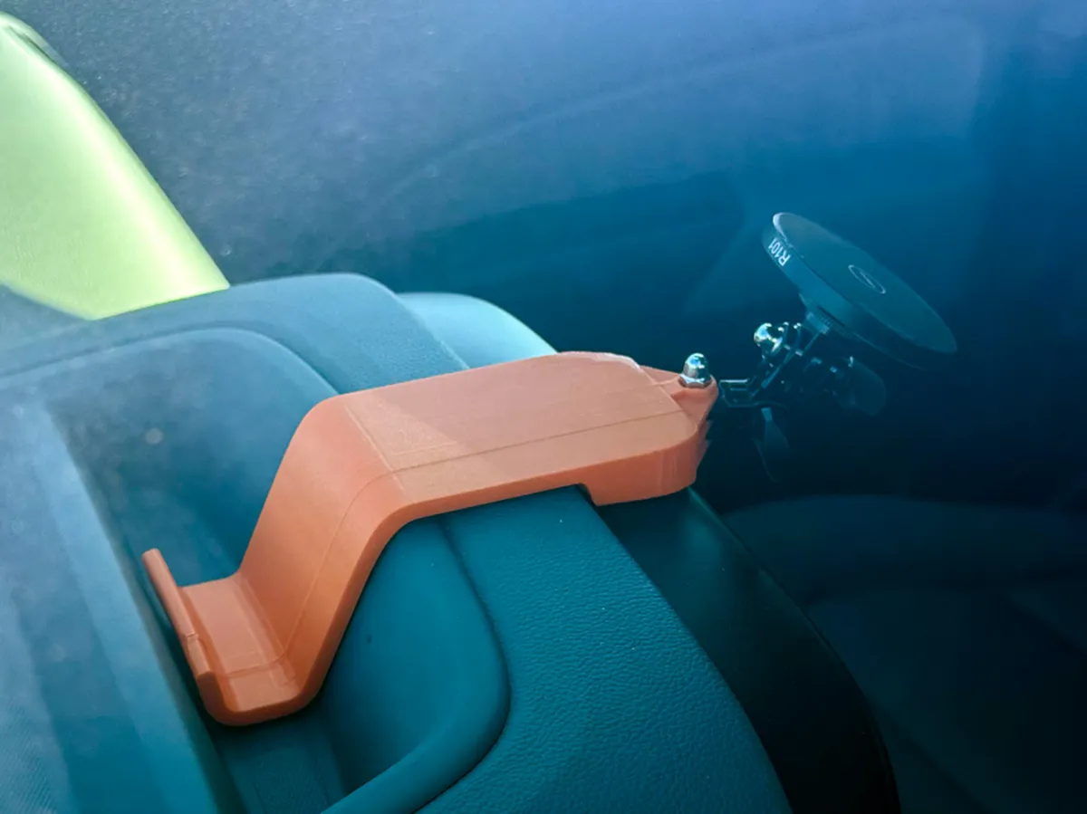 Chevy Colorado/GMC Canyon Dash Phone Mount - Vehicles, in stock in India