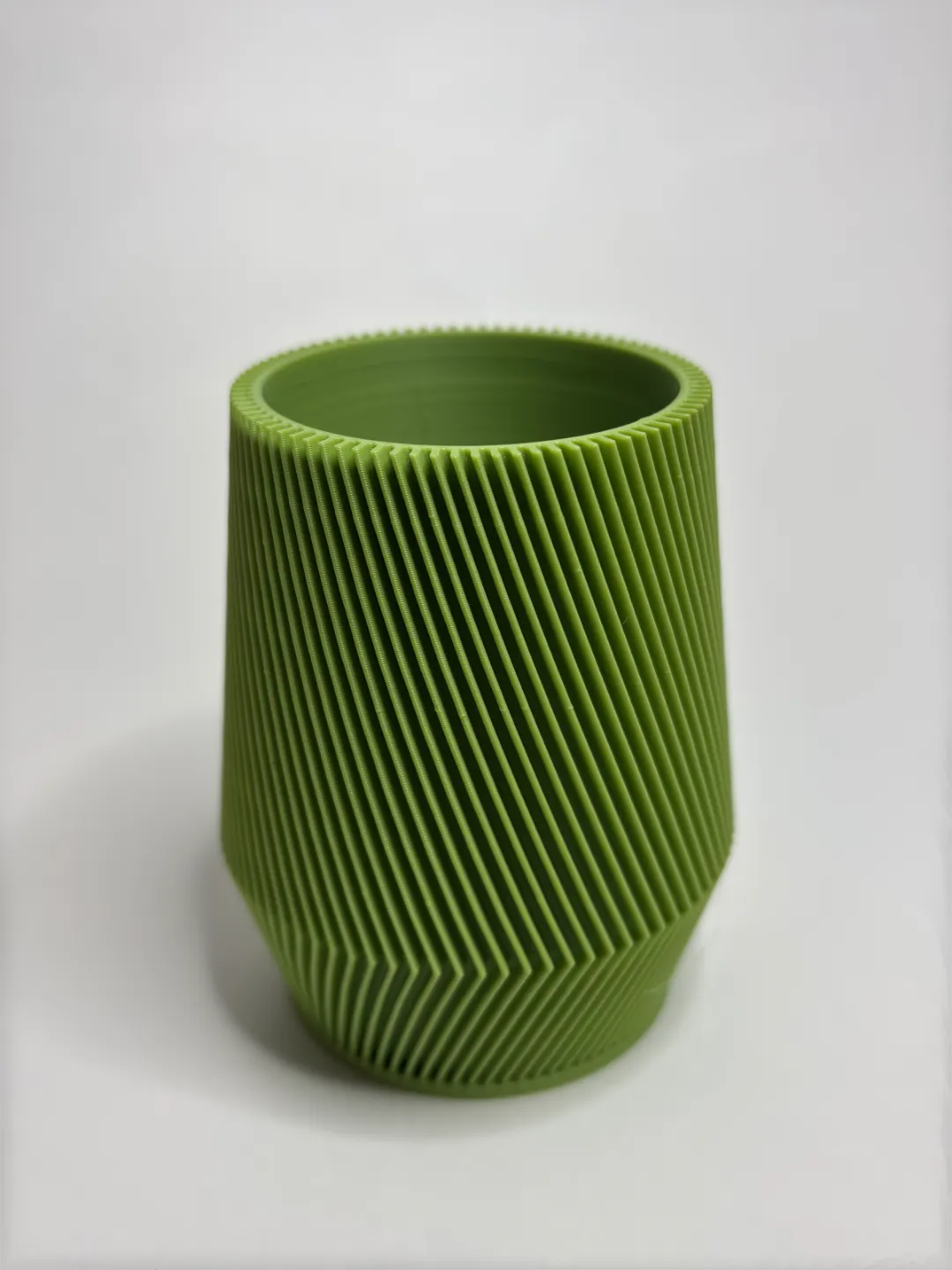 Geometric Pen Holder / Bowl / Cup, photo 3 of 4 - Geometric Pen Holder / Bowl / Cup Household