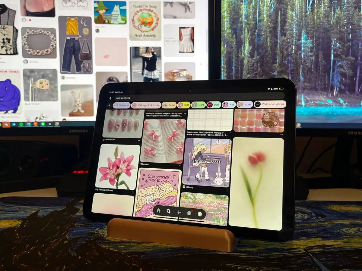 Design iPad Stand, Tablet Holder - Tablet Stand, photo 3 of 4 - Design iPad Stand, Tablet Holder - Tablet Stand Household