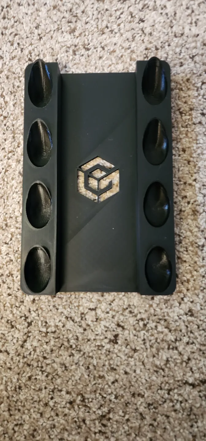 Gamecube controller quad stand, photo 2 of 4 - Gamecube controller quad stand Hobby & DIY