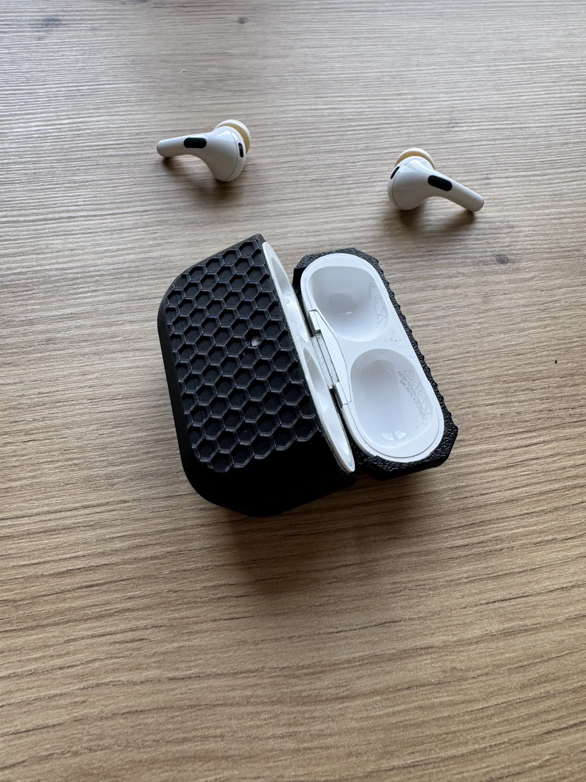 AirPods Pro 3 Honeycomb Case, photo 3 of 3 - AirPods Pro 3 Honeycomb Case Mobile & Device Accessories