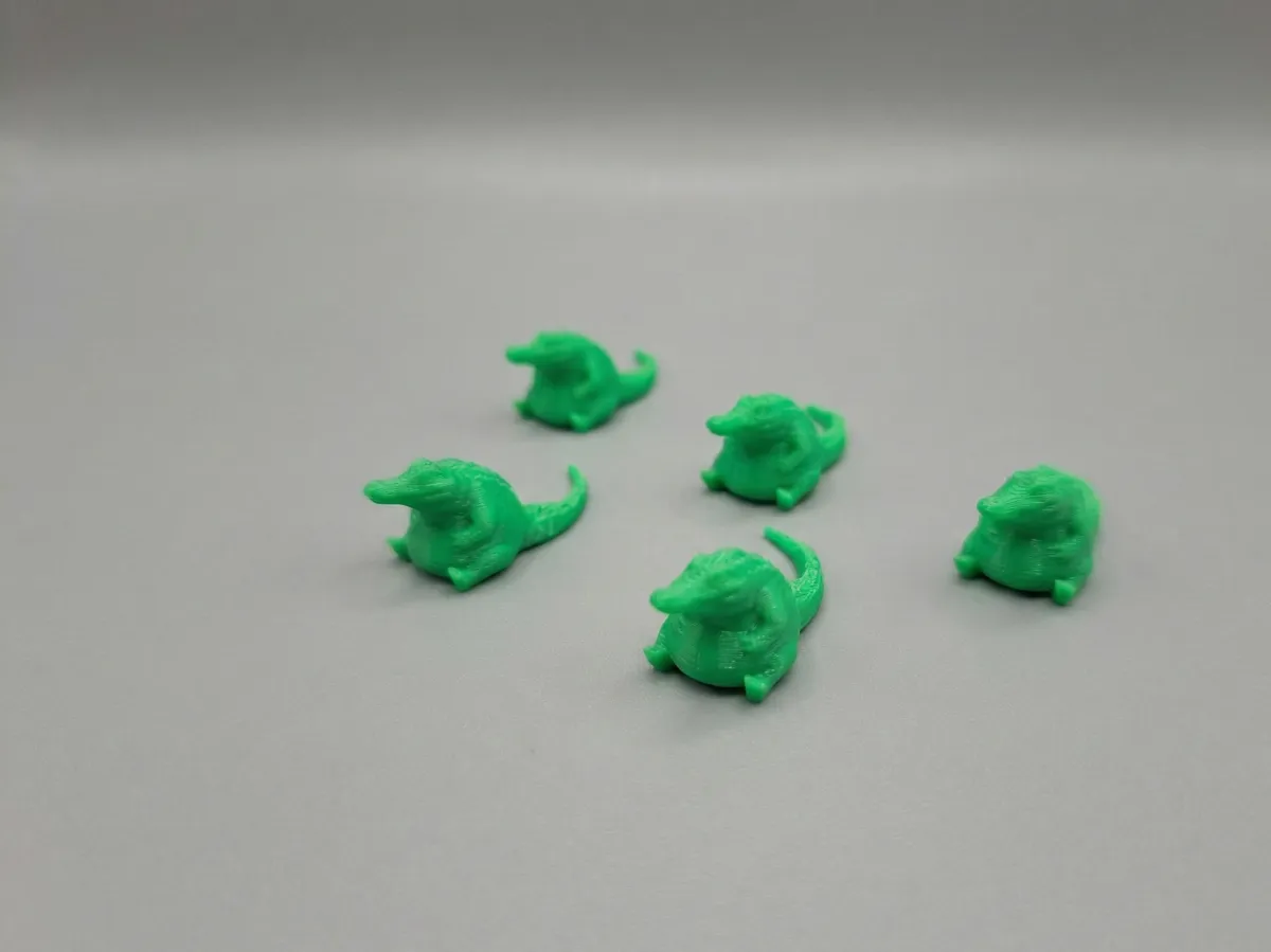 Mini Buddy #02 - Chubby Crocodile, photo 3 of 4 - Mini Buddy #02 - Chubby Crocodile Figurines & Collectibles