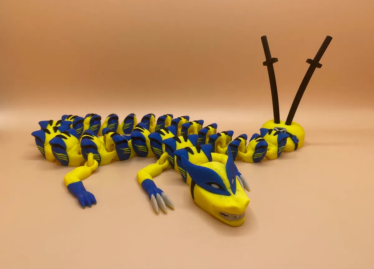 Wolverine Dragon - Articulated, photo 3 of 4 - Wolverine Dragon - Articulated Fidget & Sensory Toys