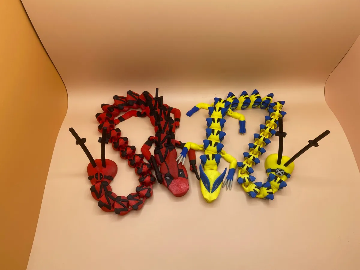 Wolverine Dragon - Articulated, photo 4 of 4 - Wolverine Dragon - Articulated Fidget & Sensory Toys