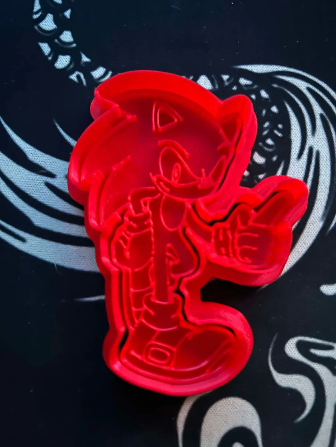 Sonic cookie cutter and stamp set