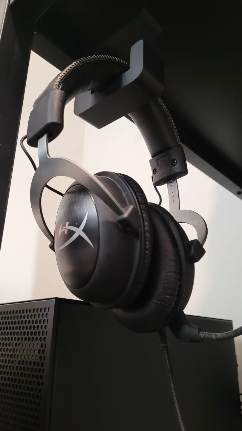 Under Desk Headphone Holder - Adhesive Tape Mount, photo 3 of 3 - Under Desk Headphone Holder - Adhesive Tape Mount Mobile & Device Accessories