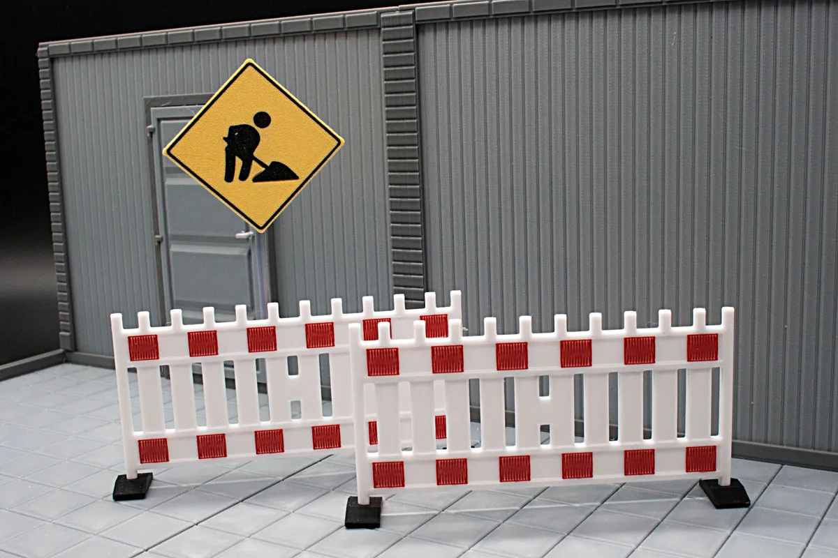 Miniature Road Work Sign for diorama, scale 1:18, photo 2 of 3 - Miniature Road Work Sign for diorama, scale 1:18 Miniatures