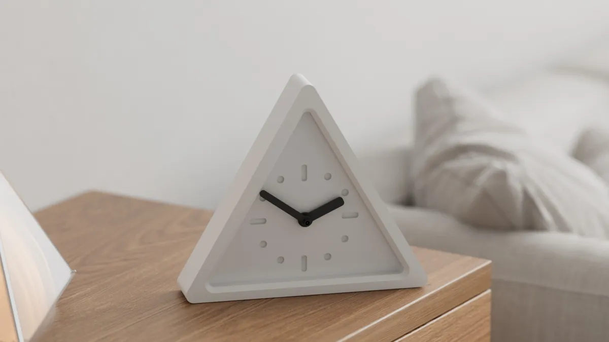 Triangle clock, photo 2 of 3 - Triangle clock Household