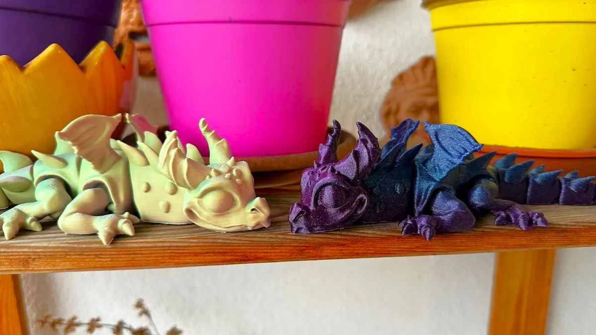 Articulated Cute Dragon, photo 3 of 3 - Articulated Cute Dragon Miniatures