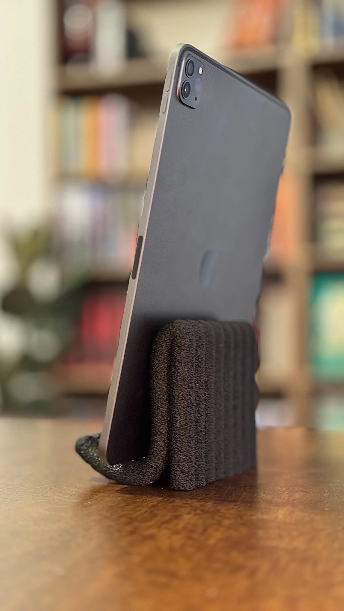 Tablet stand (kindle/book/phone...), photo 3 of 4 - Tablet stand (kindle/book/phone...) Mobile & Device Accessories