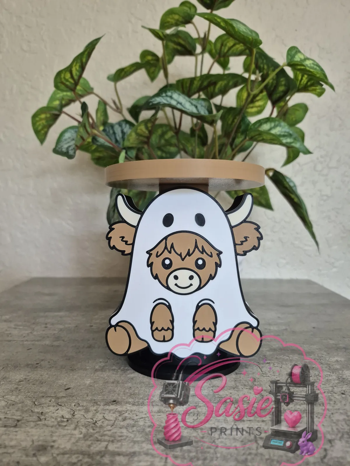 Ghost Highland Cow Candle Holder - Plant Stand, photo 4 of 4 - Ghost Highland Cow Candle Holder - Plant Stand Garden & Outdoor